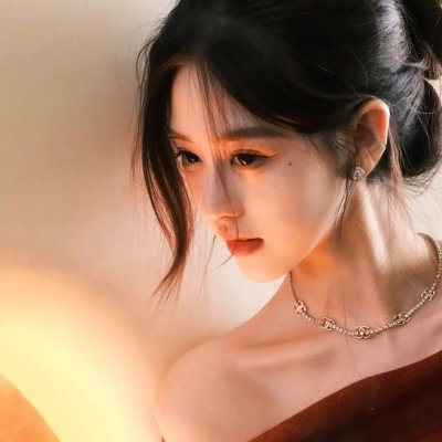 裸体门廊